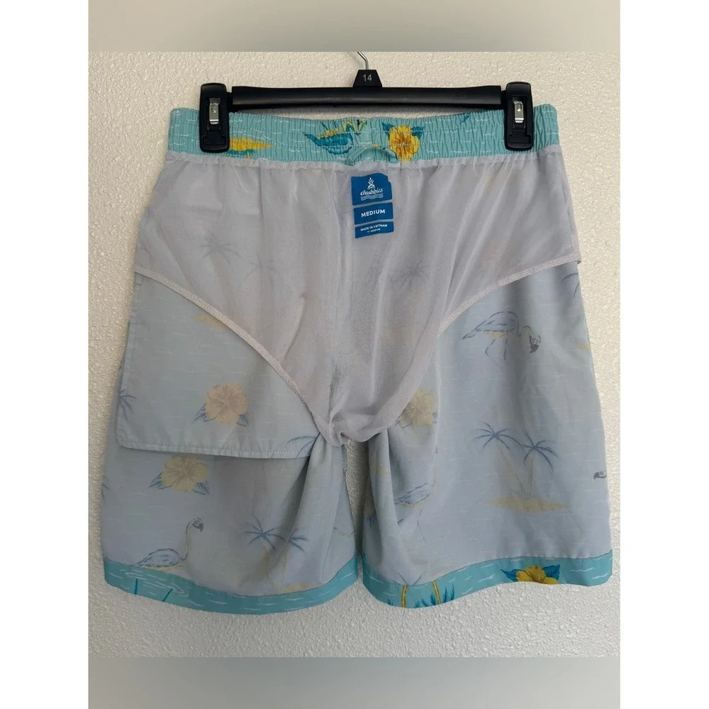 chubbies Mens Medium The Flarrots‎ 7 Inch Swim Trunk Aqua Flamingo and Hibiscus